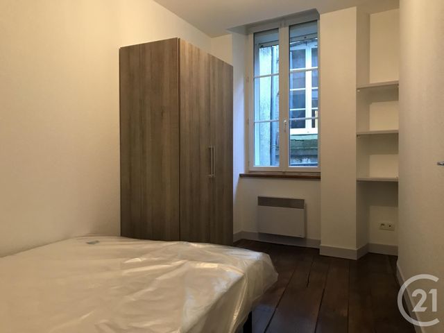 Appartement F2 &agrave; louer - 2 pi&egrave;ces - 35 m2 - Gueret - 23 - LIMOUSIN