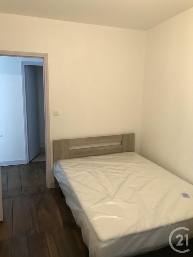 Appartement F2 &agrave; louer - 2 pi&egrave;ces - 35 m2 - Gueret - 23 - LIMOUSIN