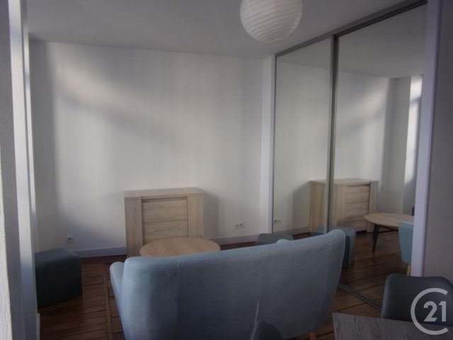 Appartement F2 &agrave; louer - 2 pi&egrave;ces - 35 m2 - Gueret - 23 - LIMOUSIN