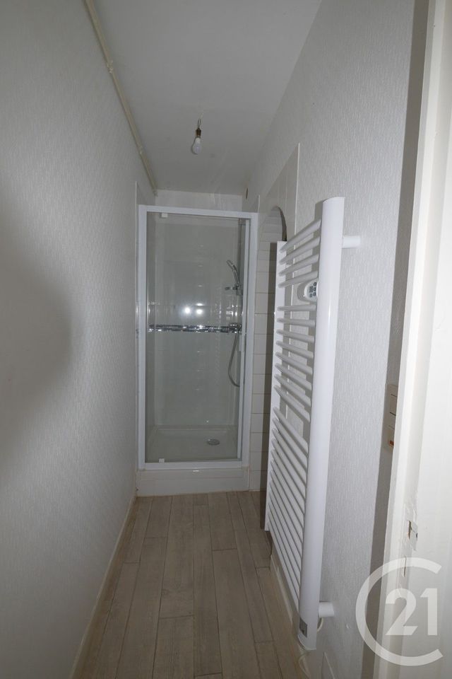 Appartement F3 &agrave; louer - 3 pi&egrave;ces - 63 m2 - St Sulpice Le Gueretois - 23 - LIMOUSIN
