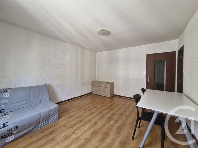 Appartement F1 &agrave; louer - 1 pi&egrave;ce - 26,95 m2 - Gueret - 23 - LIMOUSIN