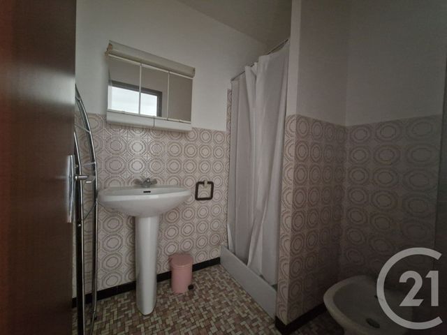 Appartement F1 &agrave; louer - 1 pi&egrave;ce - 26,95 m2 - Gueret - 23 - LIMOUSIN