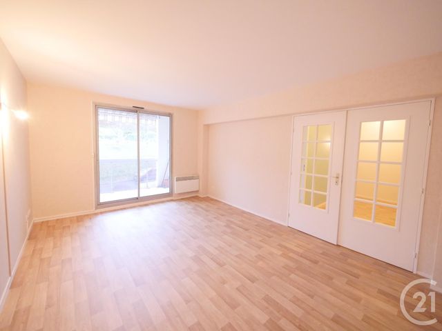 Appartement F3 &agrave; louer - 3 pi&egrave;ces - 68,34 m2 - Gueret - 23 - LIMOUSIN