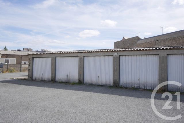 parking - GUERET - 23
