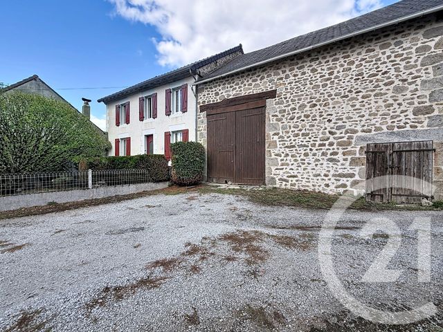 Maison &agrave; vendre - 4 pi&egrave;ces - 105 m2 - St Fiel - 23 - LIMOUSIN