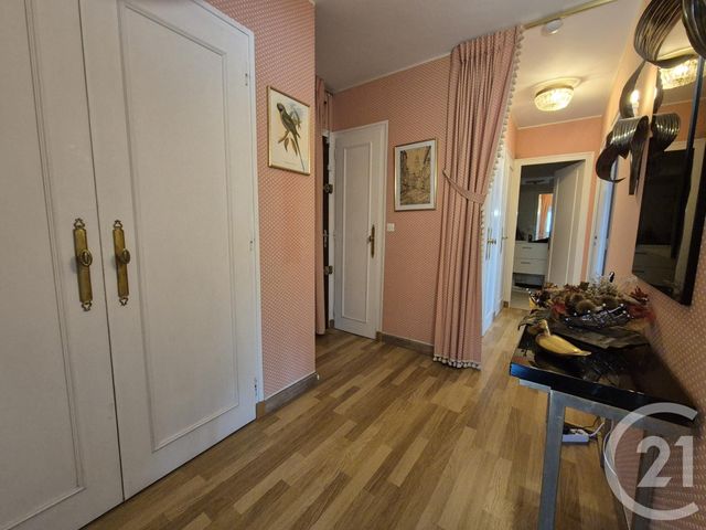 Appartement F3 à vendre - 3 pièces - 67,76 m2 - Bagnoles De L Orne Normandie - 61 - BASSE-NORMANDIE