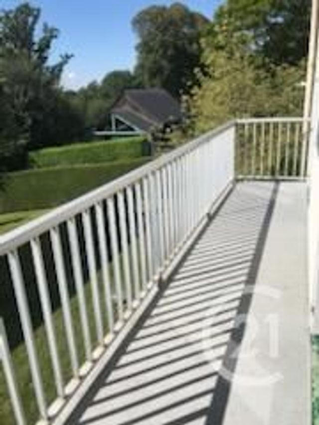 Appartement F3 à vendre - 3 pièces - 59,72 m2 - Bagnoles De L Orne Normandie - 61 - BASSE-NORMANDIE