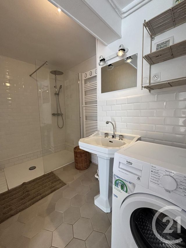 Appartement T2 à vendre - 2 pièces - 65 m2 - Bagnoles De L Orne Normandie - 61 - BASSE-NORMANDIE