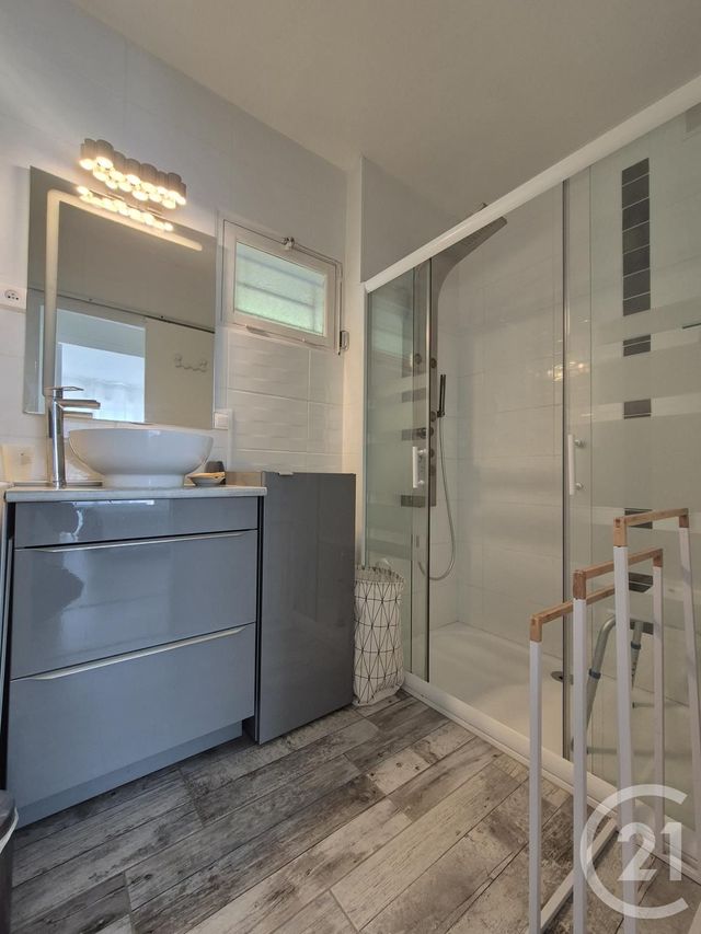 Appartement F2 à vendre - 2 pièces - 39,20 m2 - Bagnoles De L Orne Normandie - 61 - BASSE-NORMANDIE