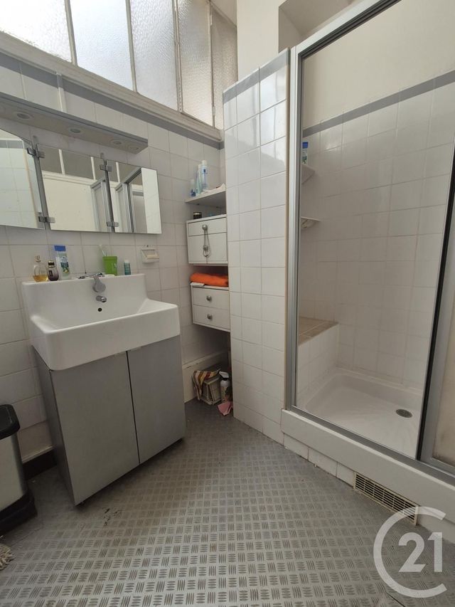 Maison à vendre - 8 pièces - 200,93 m2 - Bagnoles De L Orne Normandie - 61 - BASSE-NORMANDIE