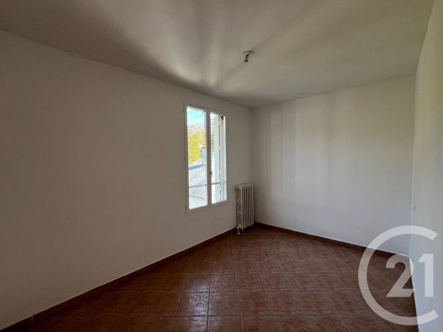 Appartement &agrave; louer - 3 pi&egrave;ces - 57 m2 - Bagnoles De L Orne Normandie - 61 - BASSE-NORMANDIE