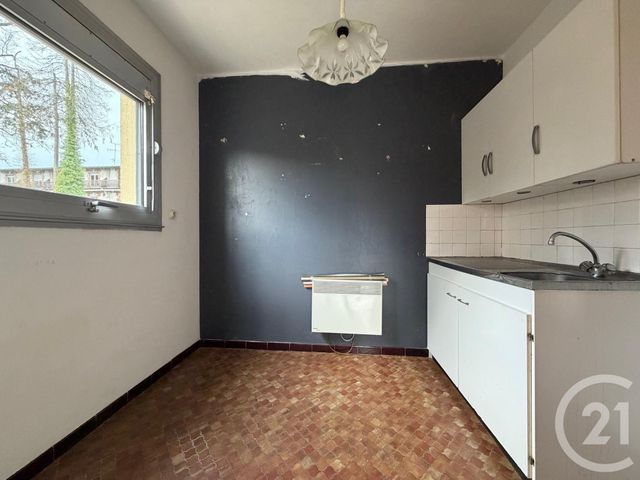 Appartement F2 à vendre - 2 pièces - 45 m2 - Bagnoles De L Orne Normandie - 61 - BASSE-NORMANDIE