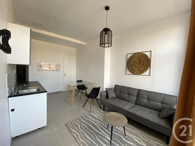 Appartement F3 &agrave; louer - 3 pi&egrave;ces - 40,60 m2 - Bagnoles De L Orne Normandie - 61 - BASSE-NORMANDIE