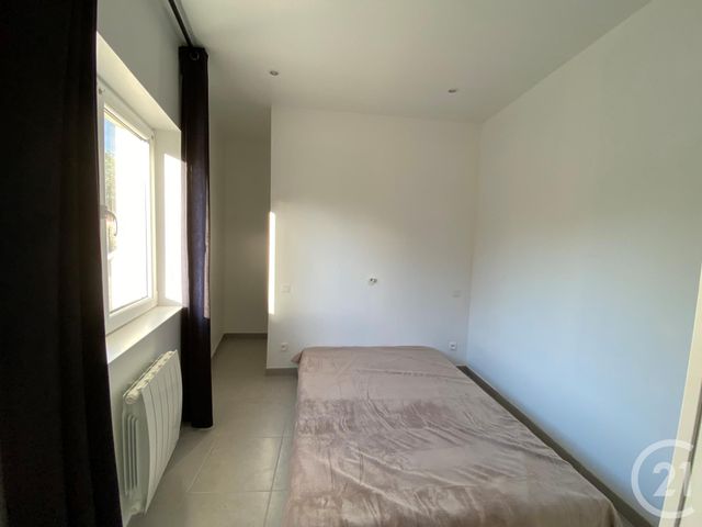 Appartement F3 &agrave; louer - 3 pi&egrave;ces - 40,60 m2 - Bagnoles De L Orne Normandie - 61 - BASSE-NORMANDIE