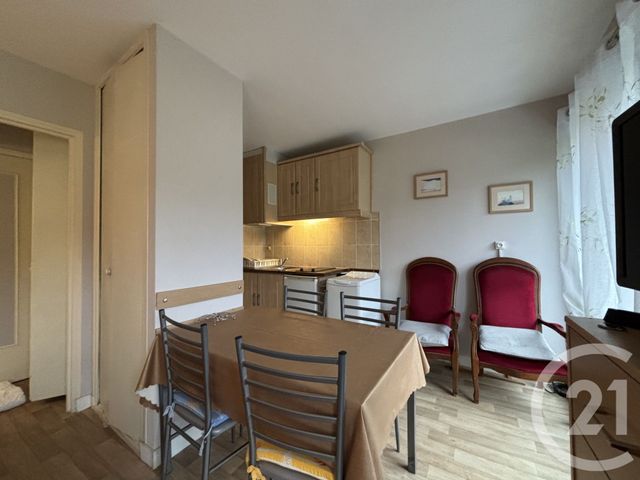 Appartement Studio &agrave; vendre - 1 pi&egrave;ce - 22,38 m2 - Bagnoles De L Orne Normandie - 61 - BASSE-NORMANDIE