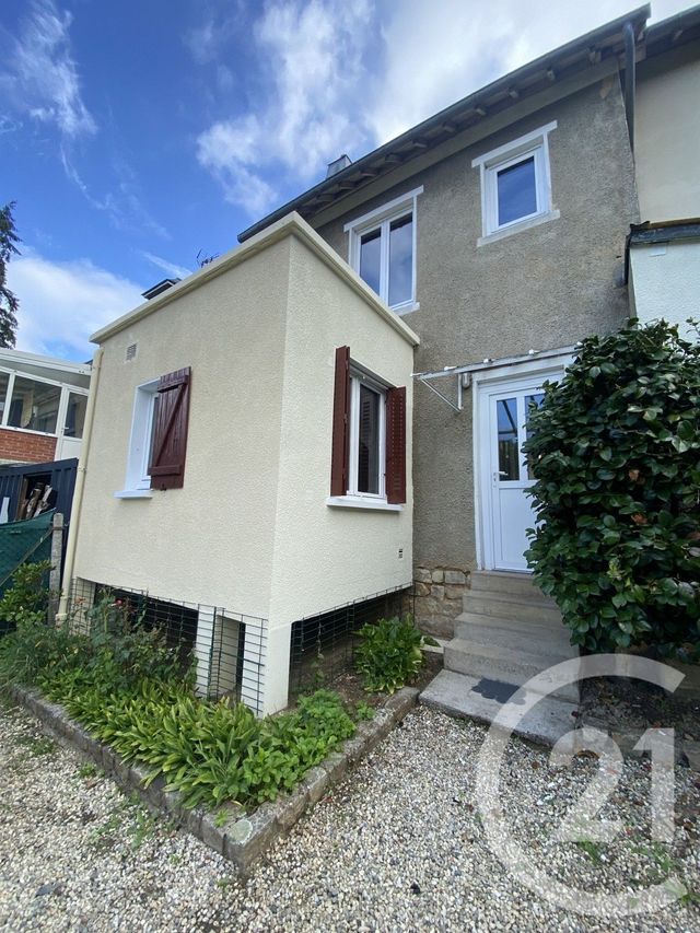 Maison &agrave; louer - 3 pi&egrave;ces - 63,91 m2 - Bagnoles De L Orne Normandie - 61 - BASSE-NORMANDIE