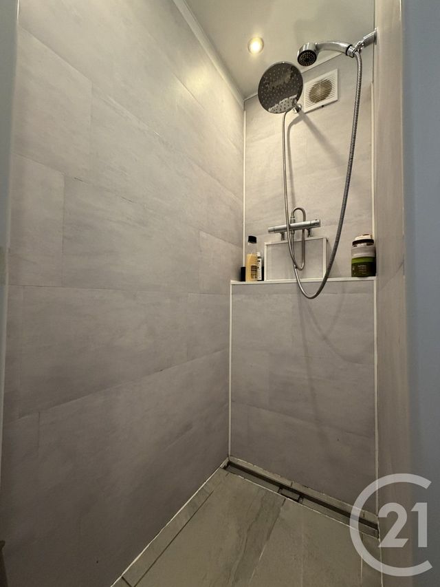 Appartement T2 &agrave; vendre - 2 pi&egrave;ces - 42,73 m2 - Bagnoles De L Orne Normandie - 61 - BASSE-NORMANDIE