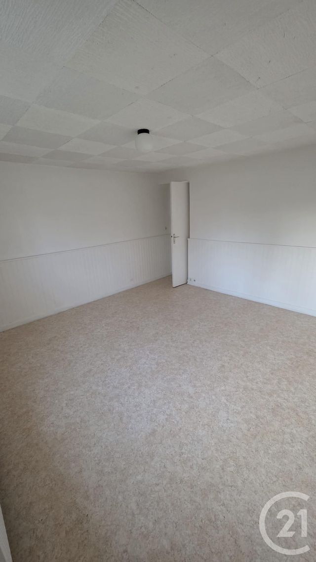 Appartement &agrave; louer - 3 pi&egrave;ces - 69,76 m2 - Bagnoles De L Orne Normandie - 61 - BASSE-NORMANDIE