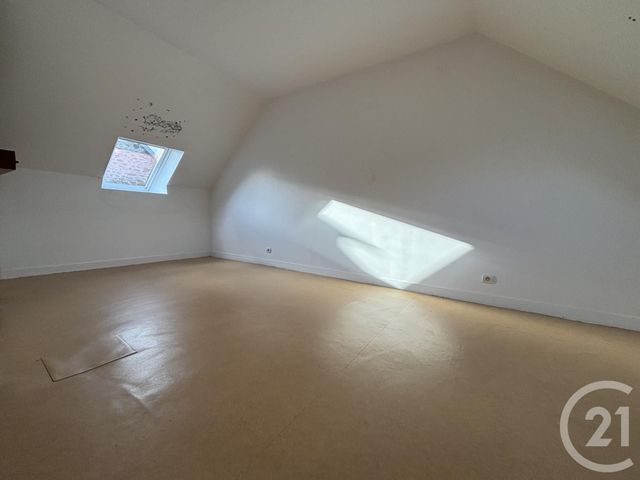 Maison &agrave; louer - 4 pi&egrave;ces - 96,80 m2 - Ste Marguerite De Carrouges - 61 - BASSE-NORMANDIE