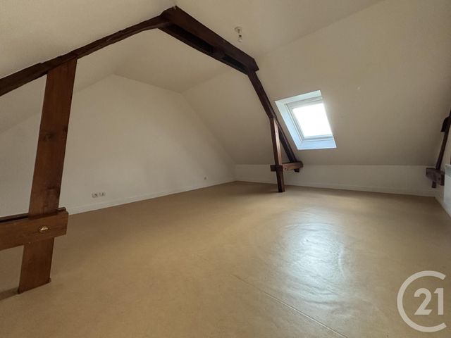 Maison &agrave; louer - 4 pi&egrave;ces - 96,80 m2 - Ste Marguerite De Carrouges - 61 - BASSE-NORMANDIE