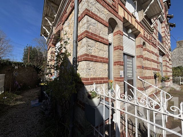 Appartement F3 &agrave; vendre - 2 pi&egrave;ces - 83,33 m2 - Bagnoles De L Orne Normandie - 61 - BASSE-NORMANDIE