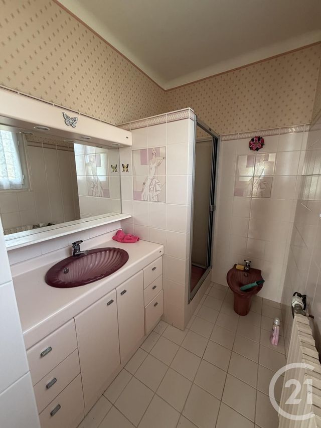 Maison &agrave; vendre - 7 pi&egrave;ces - 150 m2 - Bagnoles De L Orne Normandie - 61 - BASSE-NORMANDIE