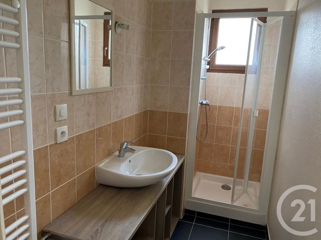 Appartement F3 &agrave; louer - 3 pi&egrave;ces - 53,69 m2 - Domfront En Poiraie - 61 - BASSE-NORMANDIE