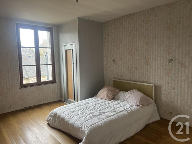 Maison &agrave; louer - 5 pi&egrave;ces - 186,77 m2 - Carrouges - 61 - BASSE-NORMANDIE