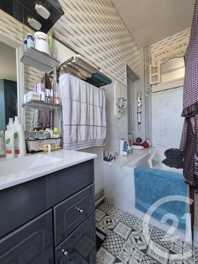 Maison &agrave; vendre - 8 pi&egrave;ces - 200 m2 - Bagnoles De L Orne Normandie - 61 - BASSE-NORMANDIE