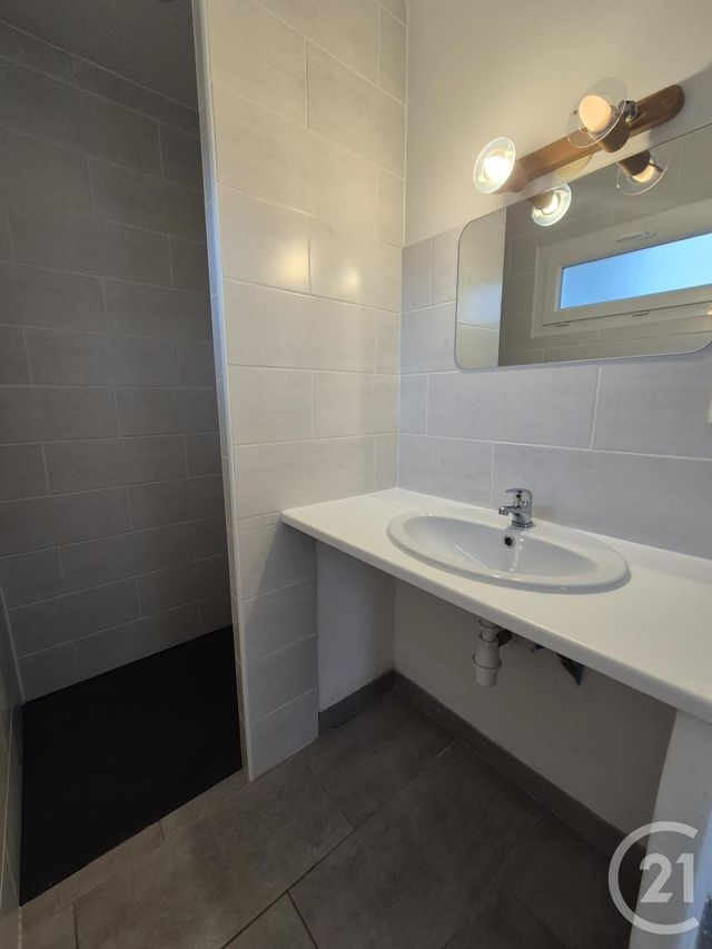 Maison &agrave; louer - 3 pi&egrave;ces - 60,94 m2 - Le Grais - 61 - BASSE-NORMANDIE