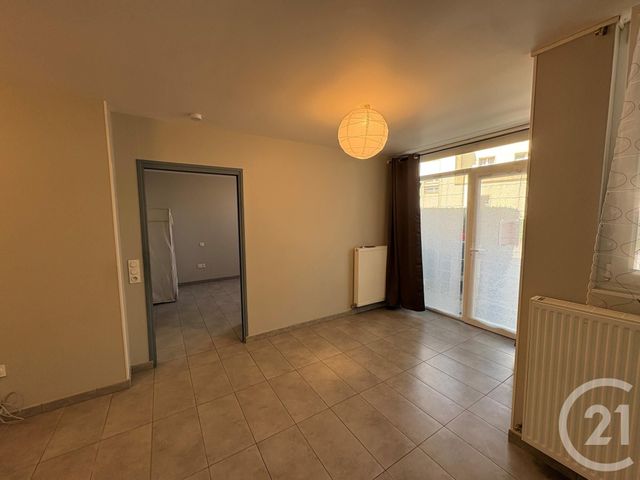 Appartement &agrave; louer - 2 pi&egrave;ces - 50,20 m2 - Bagnoles De L Orne Normandie - 61 - BASSE-NORMANDIE