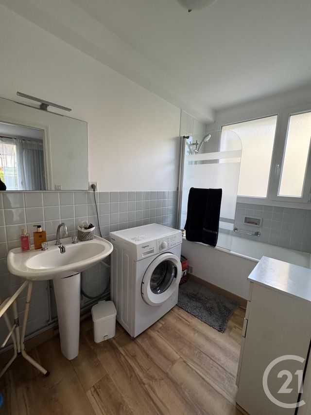 Appartement &agrave; louer - 2 pi&egrave;ces - 36,89 m2 - Bagnoles De L Orne Normandie - 61 - BASSE-NORMANDIE