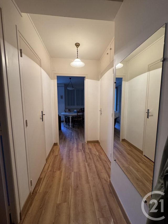 Appartement &agrave; louer - 2 pi&egrave;ces - 36,89 m2 - Bagnoles De L Orne Normandie - 61 - BASSE-NORMANDIE