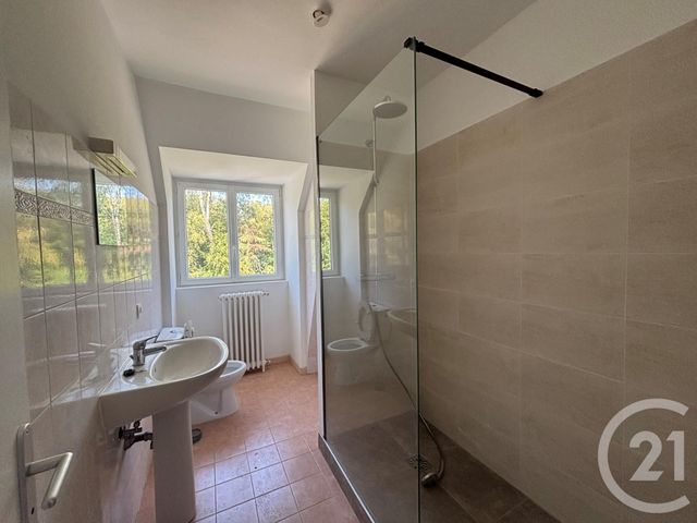 Appartement &agrave; louer - 2 pi&egrave;ces - 47 m2 - Bagnoles De L Orne Normandie - 61 - BASSE-NORMANDIE