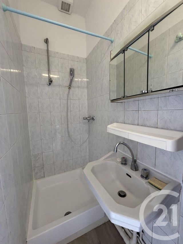 Appartement T1 &agrave; vendre - 2 pi&egrave;ces - 20,64 m2 - Bagnoles De L Orne Normandie - 61 - BASSE-NORMANDIE