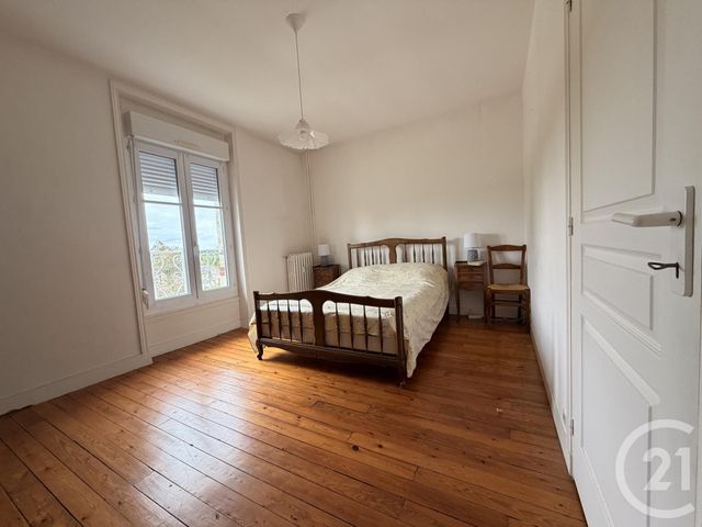 Appartement T3 &agrave; vendre - 3 pi&egrave;ces - 84 m2 - Bagnoles De L Orne Normandie - 61 - BASSE-NORMANDIE