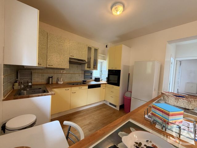 Appartement T3 &agrave; vendre - 3 pi&egrave;ces - 84 m2 - Bagnoles De L Orne Normandie - 61 - BASSE-NORMANDIE