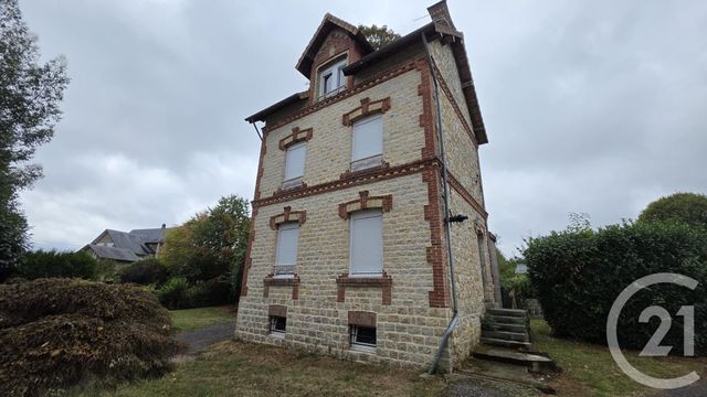 Maison &agrave; louer - 5 pi&egrave;ces - 77,37 m2 - Bagnoles De L Orne Normandie - 61 - BASSE-NORMANDIE