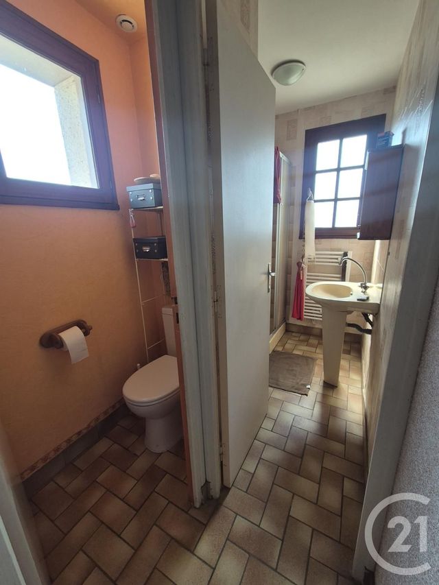 Maison &agrave; vendre - 7 pi&egrave;ces - 122 m2 - Bagnoles De L Orne - 61 - BASSE-NORMANDIE