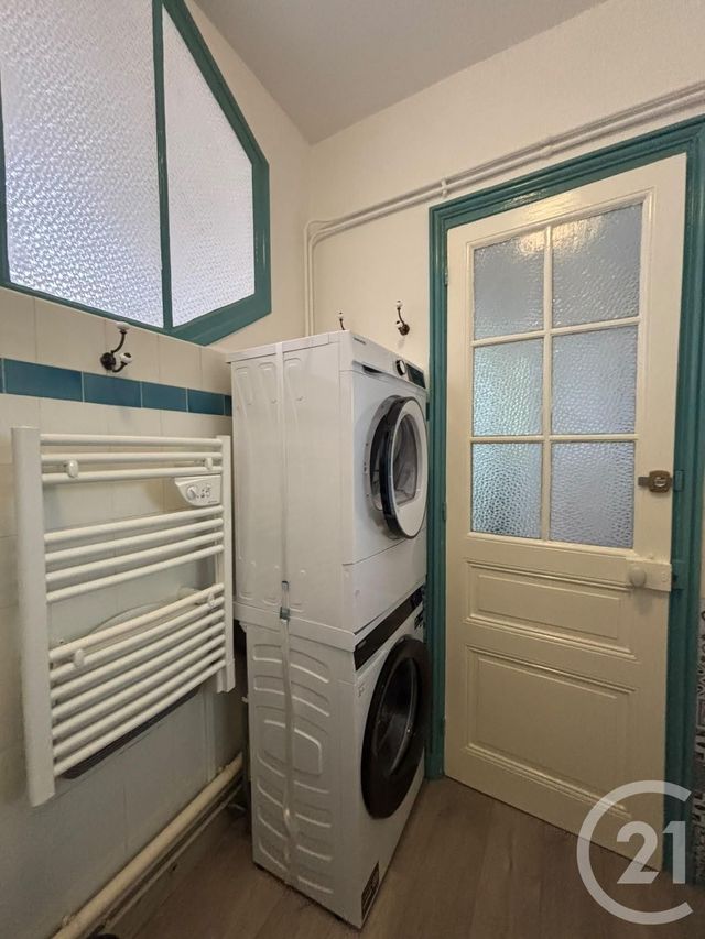 Appartement F3 &agrave; vendre - 3 pi&egrave;ces - 66,76 m2 - Bagnoles De L Orne Normandie - 61 - BASSE-NORMANDIE