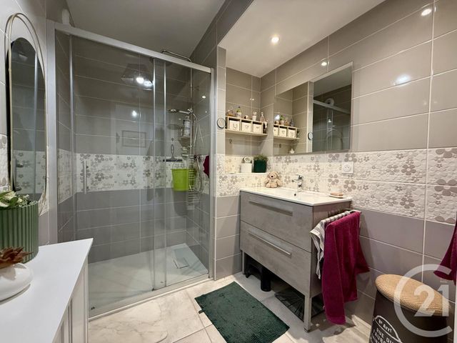 Appartement F3 &agrave; vendre - 3 pi&egrave;ces - 74,83 m2 - Bourg Les Valence - 26 - RHONE-ALPES