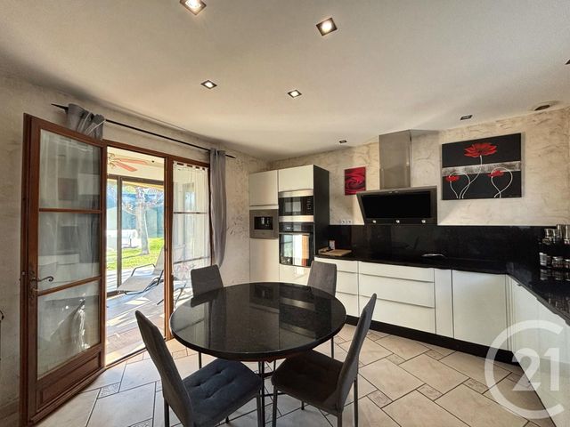 Maison à vendre - 7 pièces - 180 m2 - St Georges Les Bains - 07 - RHONE-ALPES