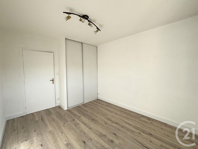 Appartement T3 à vendre - 3 pièces - 60,82 m2 - Bourg Les Valence - 26 - RHONE-ALPES