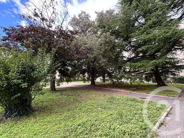 Appartement T3 à vendre - 3 pièces - 60,82 m2 - Bourg Les Valence - 26 - RHONE-ALPES