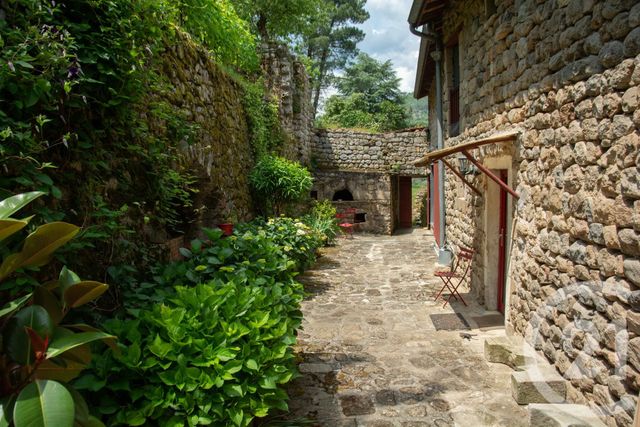 Maison à vendre - 10 pièces - 281 m2 - St Sauveur De Montagut - 07 - RHONE-ALPES