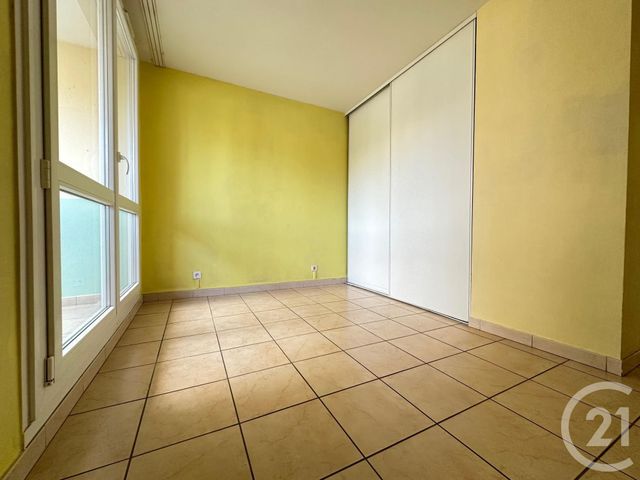 Appartement F3 à vendre - 4 pièces - 66 m2 - Valence - 26 - RHONE-ALPES