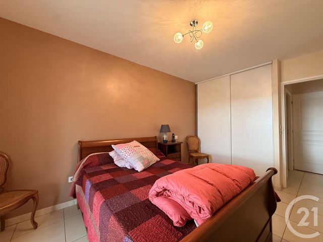 Appartement T3 &agrave; vendre - 3 pi&egrave;ces - 73,51 m2 - Guilherand Granges - 07 - RHONE-ALPES