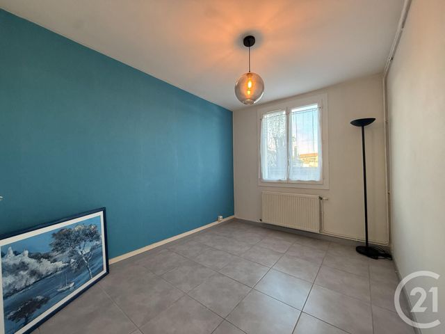 Appartement T3 à vendre - 3 pièces - 56,93 m2 - Valence - 26 - RHONE-ALPES