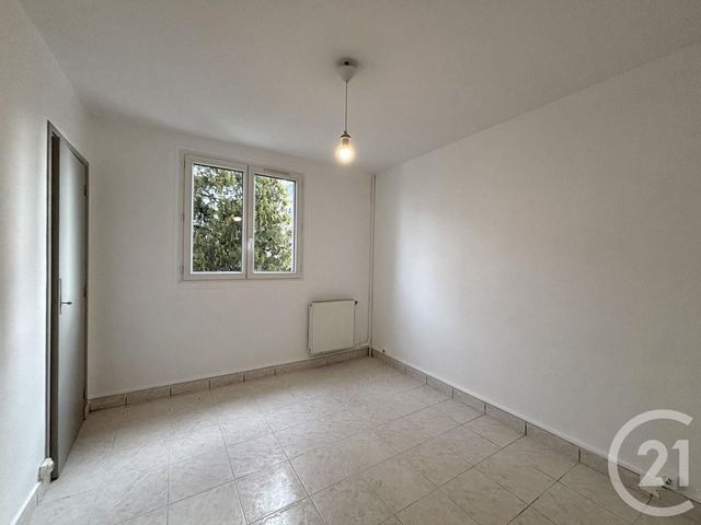 Appartement T4 &agrave; vendre - 4 pi&egrave;ces - 68 m2 - Bourg Les Valence - 26 - RHONE-ALPES