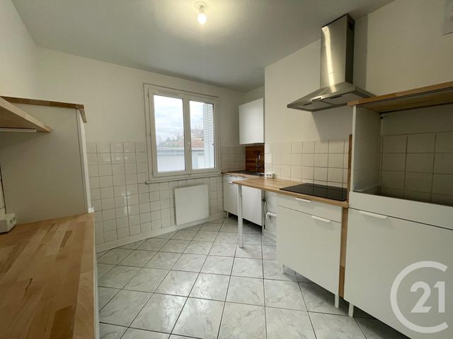 Appartement T3 &agrave; louer - 3 pi&egrave;ces - 52,30 m2 - Guilherand Granges - 07 - RHONE-ALPES